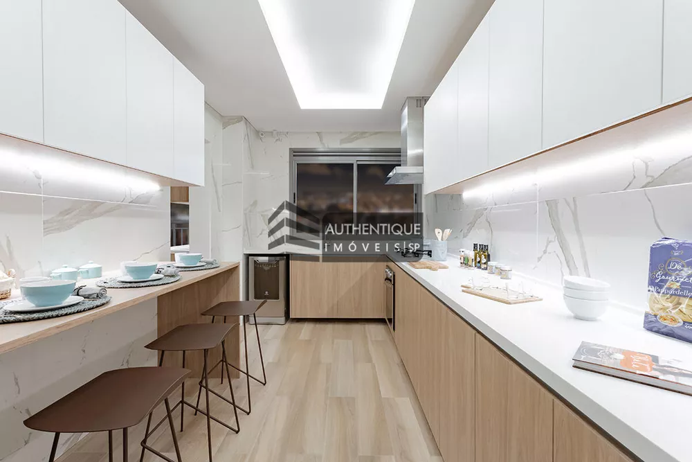 Apartamento à venda com 4 quartos, 227m² - Foto 4