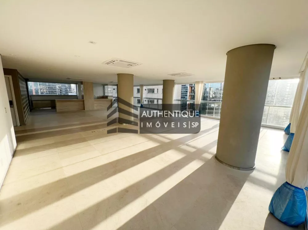 Apartamento à venda com 3 quartos, 322m² - Foto 3