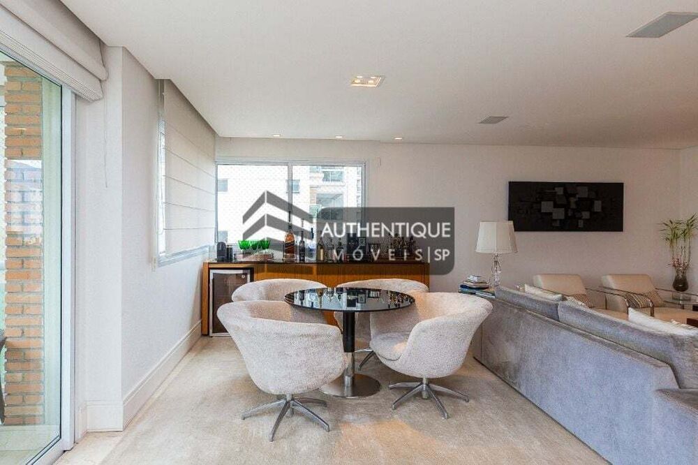 Apartamento à venda com 4 quartos, 240m² - Foto 6