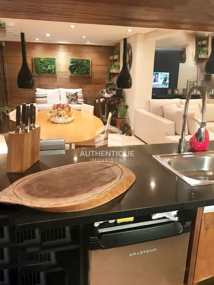 Apartamento, 3 quartos, 209 m² - Foto 2