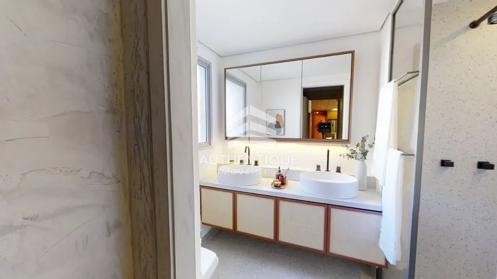 Apartamento, 3 quartos, 131 m² - Foto 2