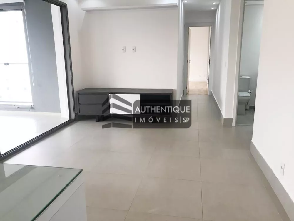 Apartamento à venda com 2 quartos, 81m² - Foto 3