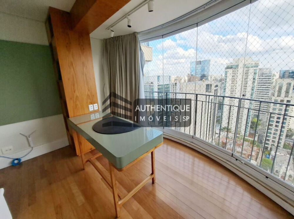Apartamento, 4 quartos, 223 m² - Foto 1