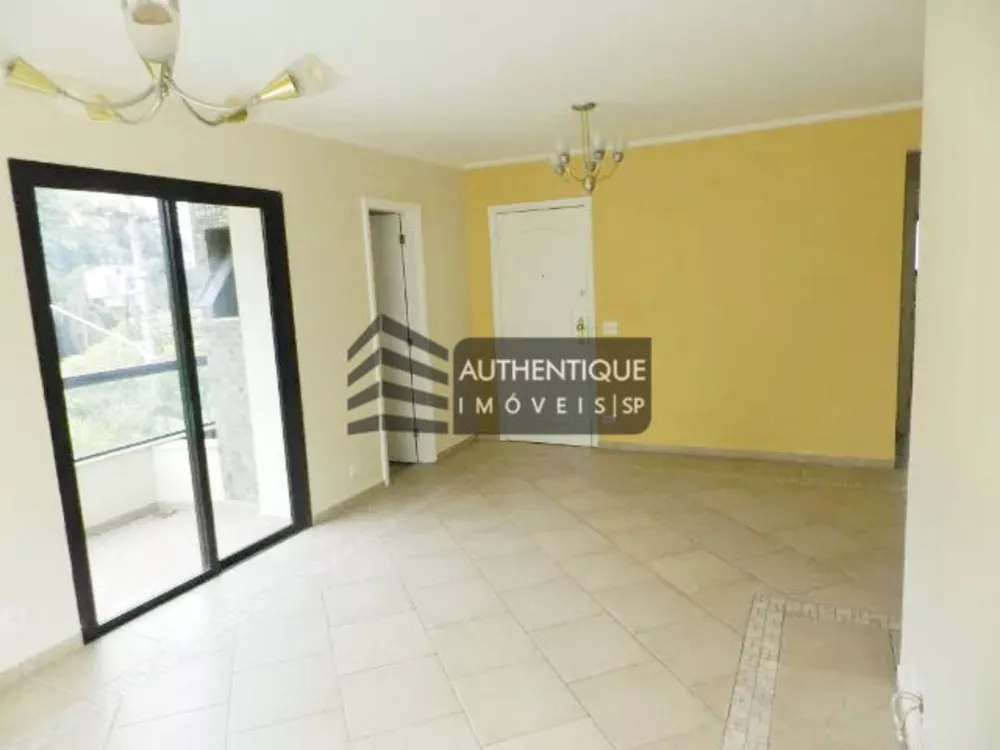 Apartamento à venda com 3 quartos, 136m² - Foto 4