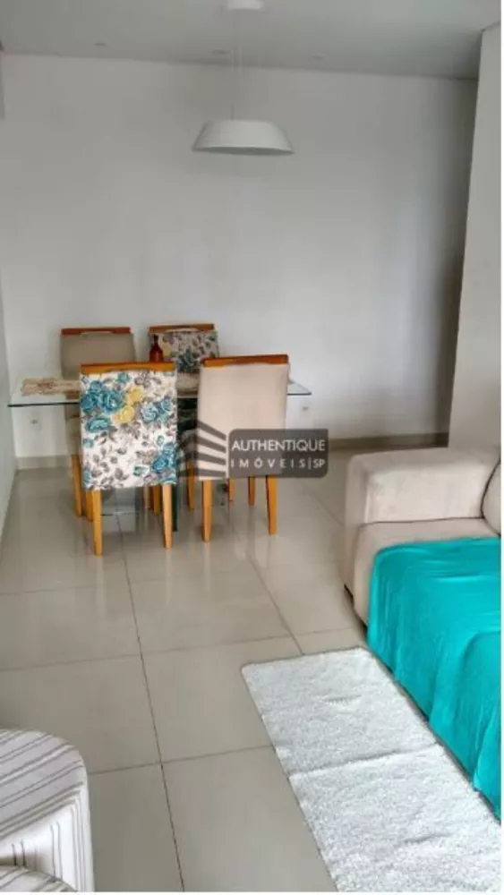 Apartamento à venda com 2 quartos, 72m² - Foto 4