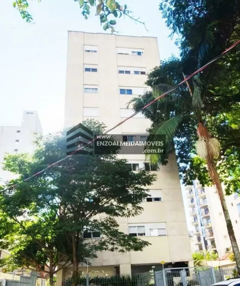 Apartamento à venda com 3 quartos, 140m² - Foto 1