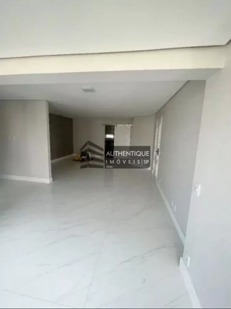 Apartamento à venda com 3 quartos, 125m² - Foto 8