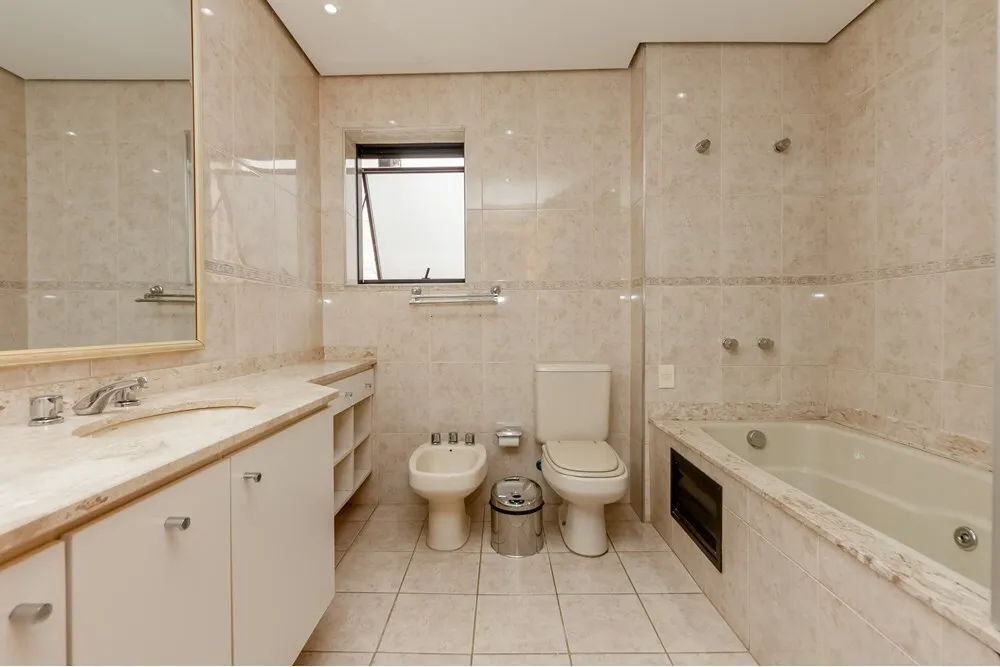 Apartamento, 4 quartos, 247 m² - Foto 2
