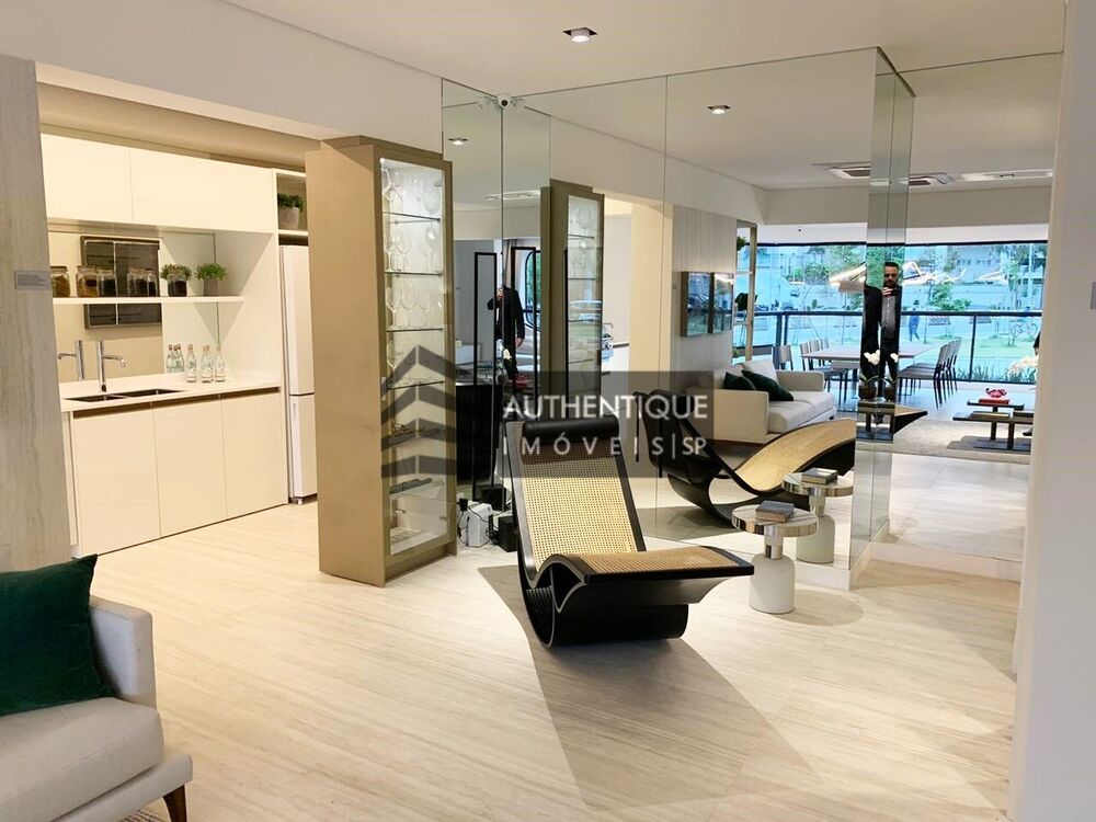 Cobertura, 3 quartos, 213 m² - Foto 2