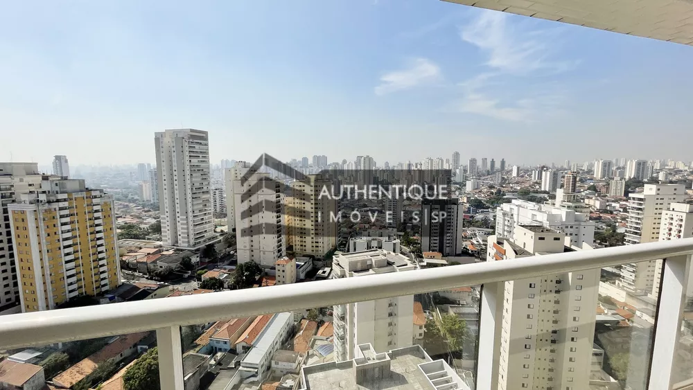 Apartamento à venda com 4 quartos, 211m² - Foto 2