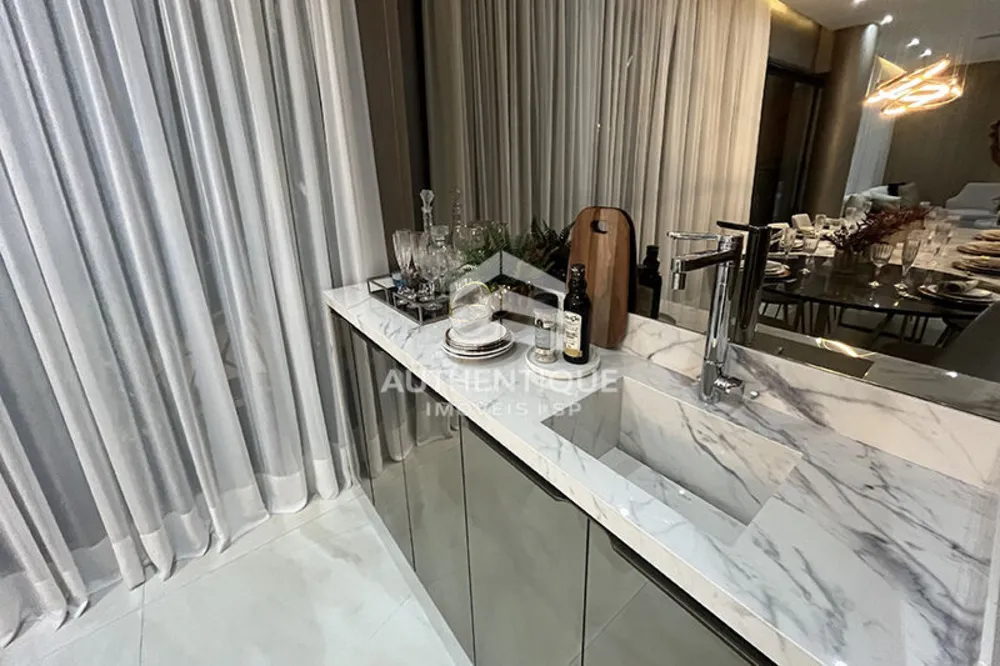 Apartamento, 3 quartos, 130 m² - Foto 2