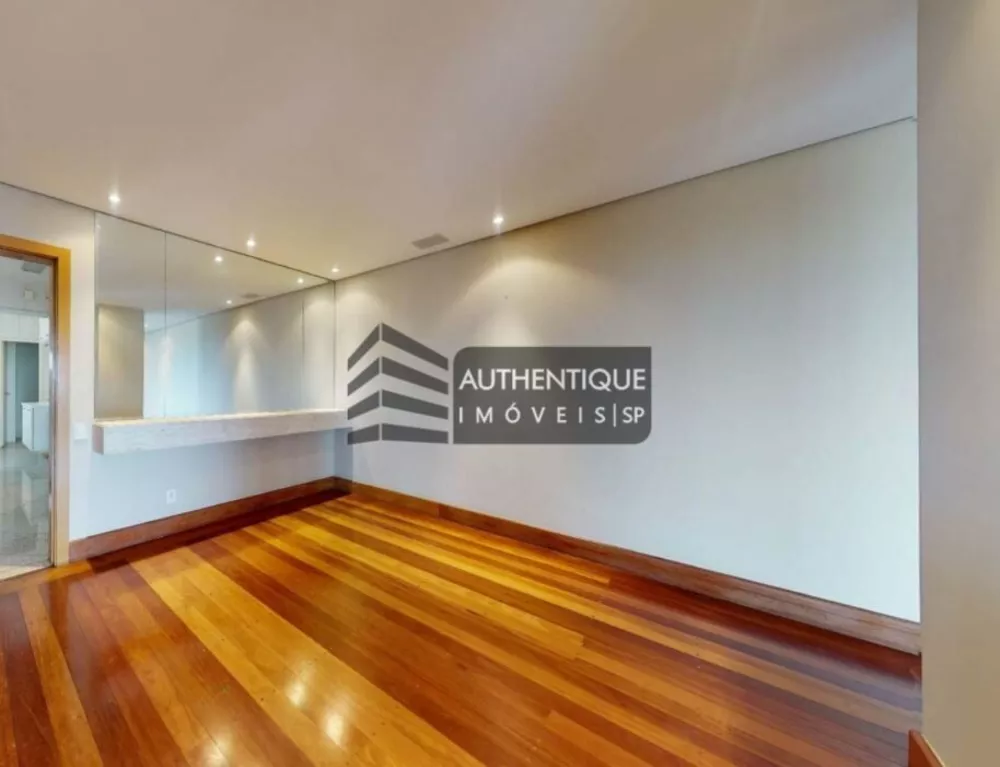 Apartamento, 4 quartos, 247 m² - Foto 1