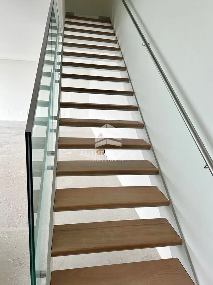 Cobertura, 3 quartos, 196 m² - Foto 10