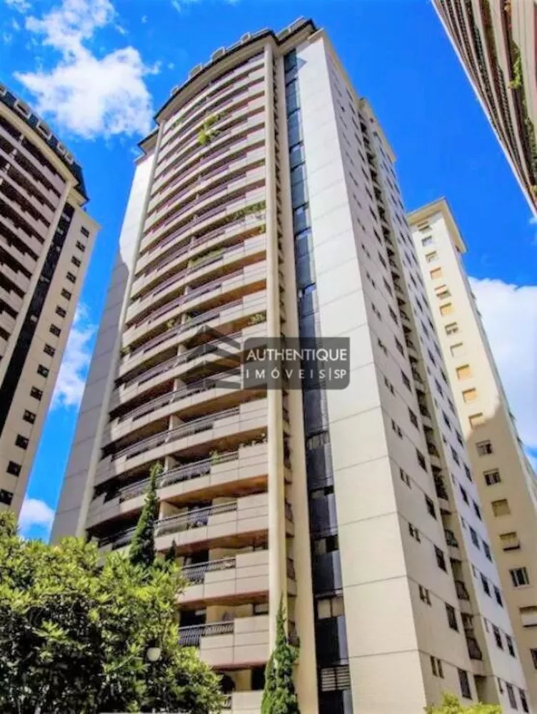 Apartamento à venda com 3 quartos, 188m² - Foto 4