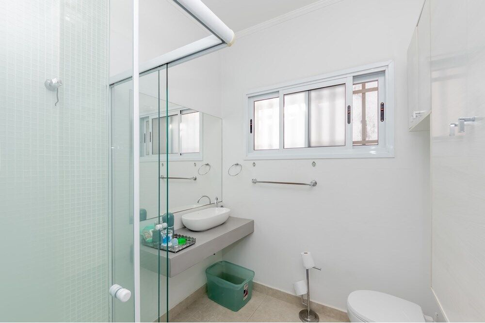 Casa à venda com 3 quartos, 180m² - Foto 8