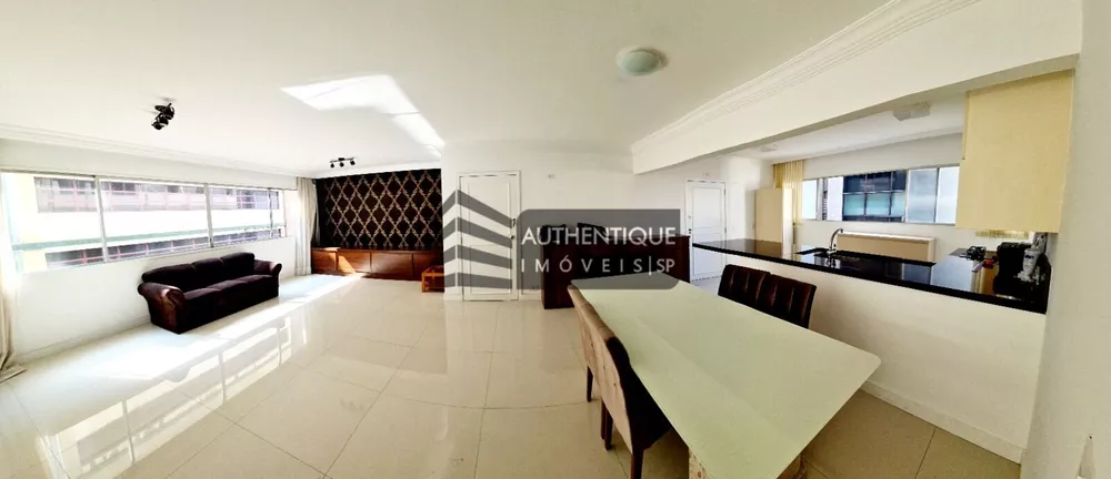 Apartamento à venda com 4 quartos, 151m² - Foto 1