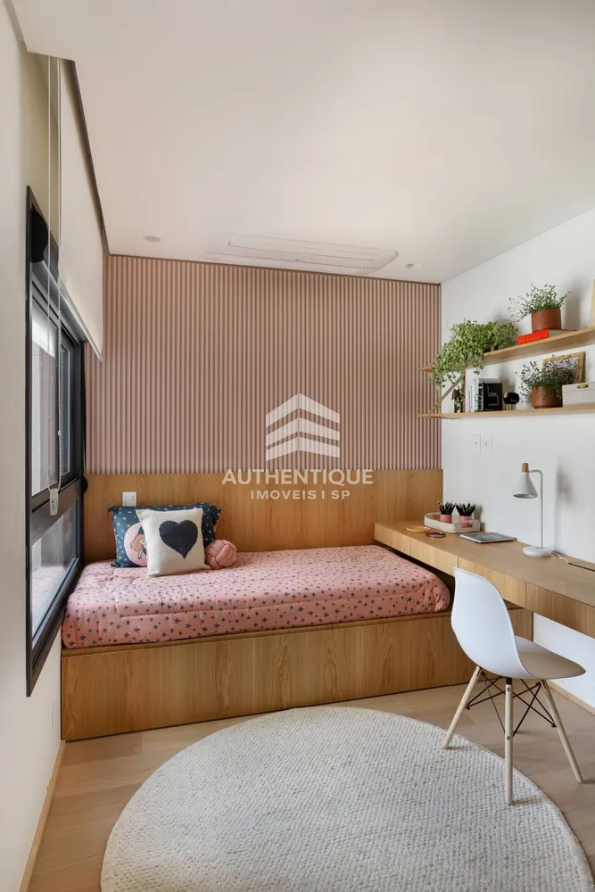 Apartamento, 3 quartos, 150 m² - Foto 1