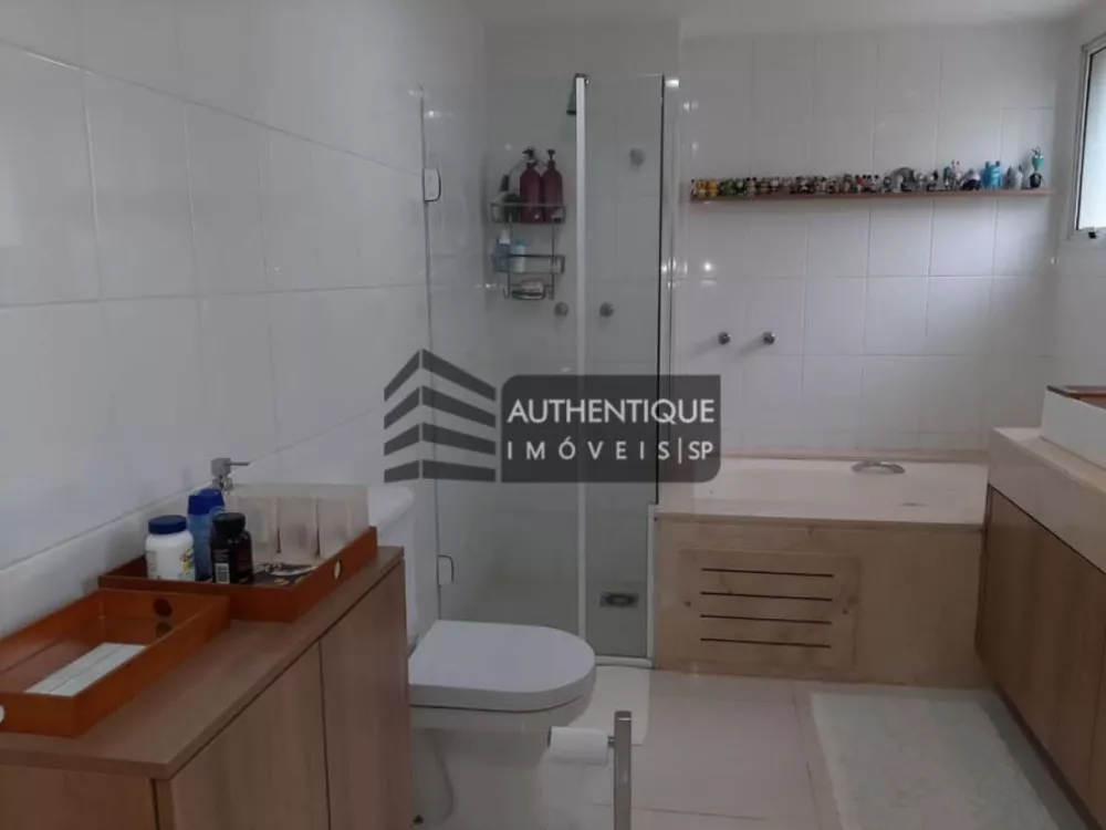 Apartamento à venda com 3 quartos, 200m² - Foto 15