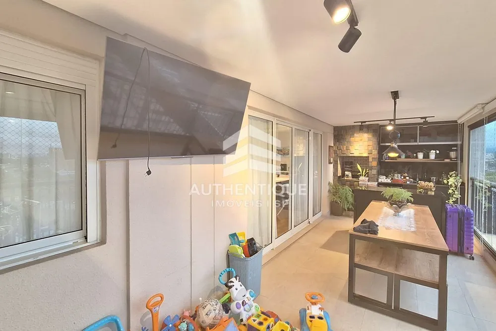 Apartamento, 3 quartos, 163 m² - Foto 1