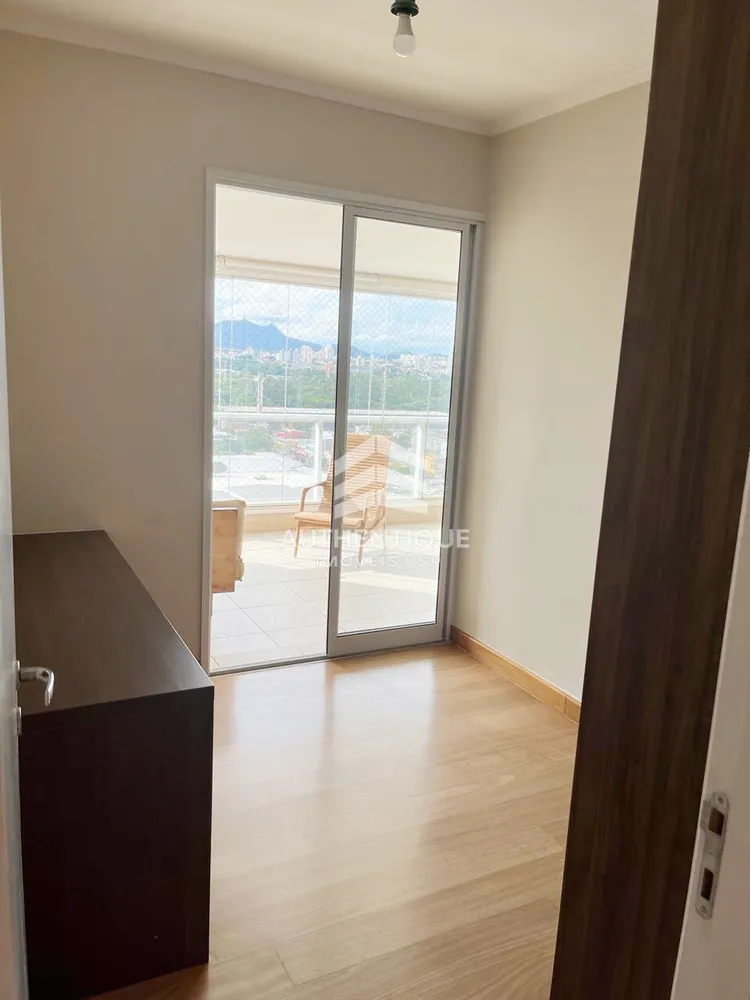 Apartamento, 3 quartos, 142 m² - Foto 3