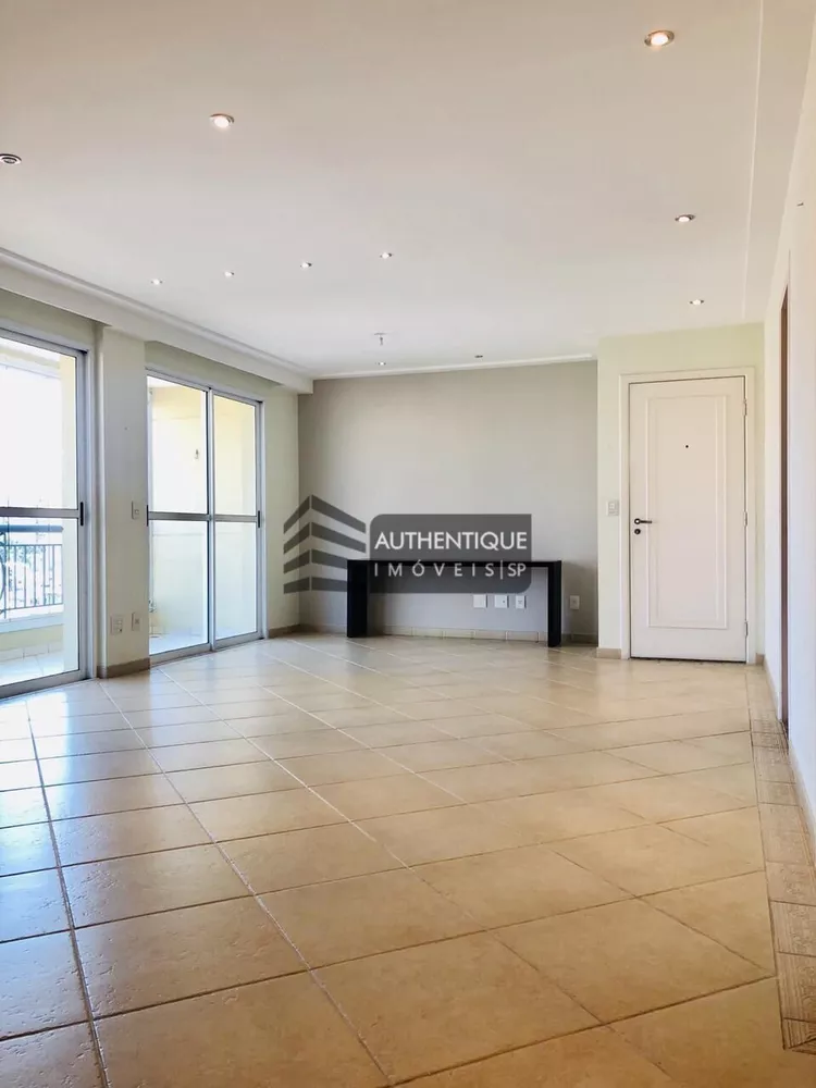 Apartamento à venda com 3 quartos, 126m² - Foto 2