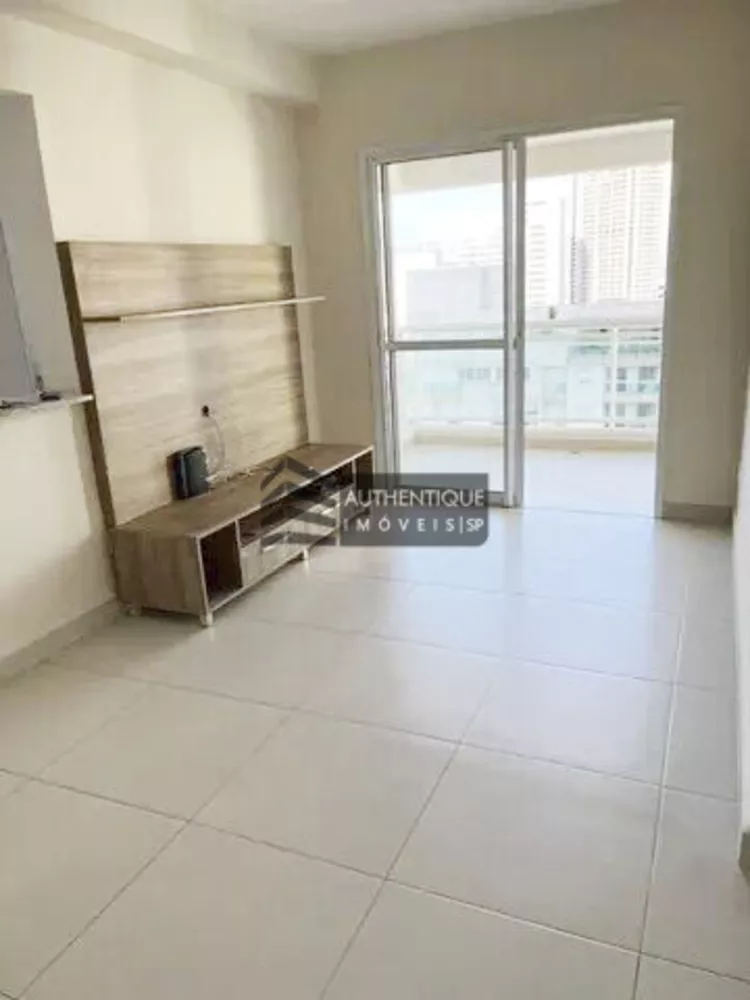 Apartamento à venda com 1 quarto, 46m² - Foto 2