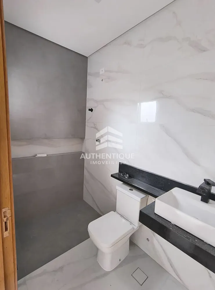 Sobrado, 4 quartos, 223 m² - Foto 2
