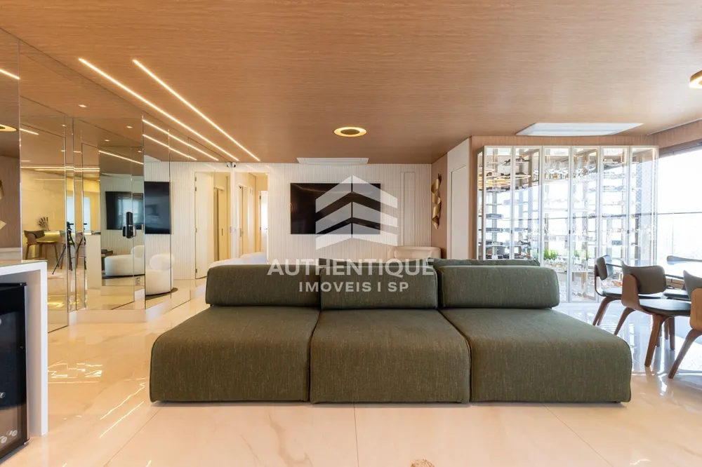 Apartamento, 3 quartos, 147 m² - Foto 1