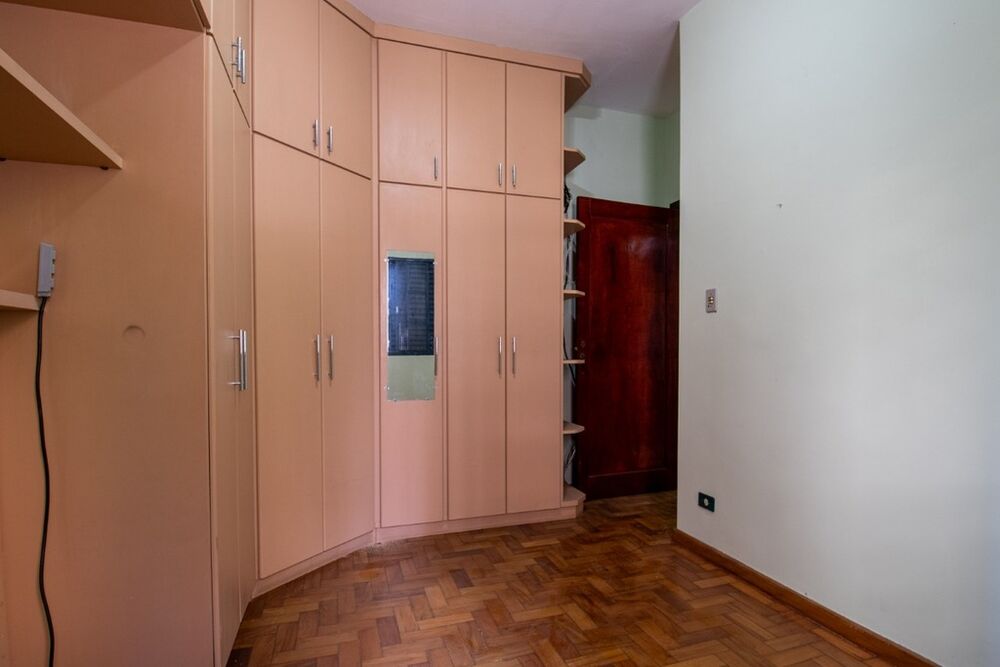Casa à venda com 4 quartos, 236m² - Foto 8