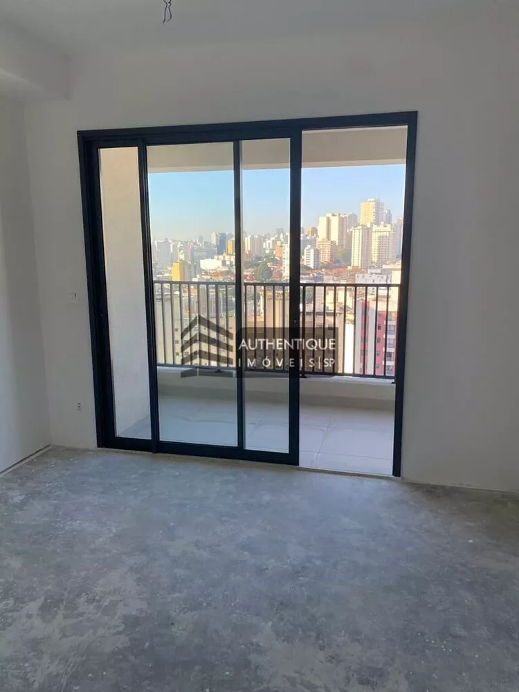 Apartamento à venda com 1 quarto, 24m² - Foto 2