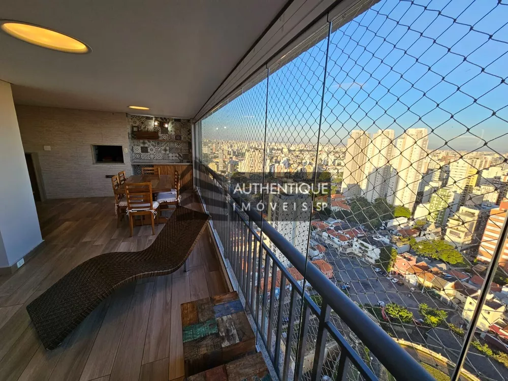 Apartamento à venda com 3 quartos, 178m² - Foto 2