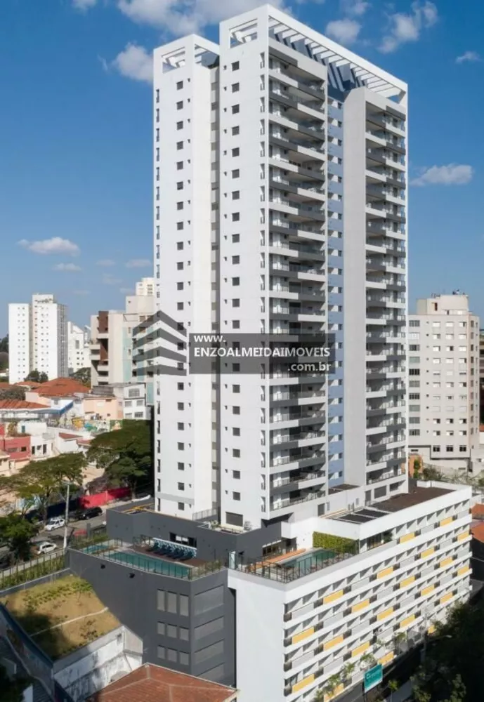 Apartamento à venda com 4 quartos, 149m² - Foto 1