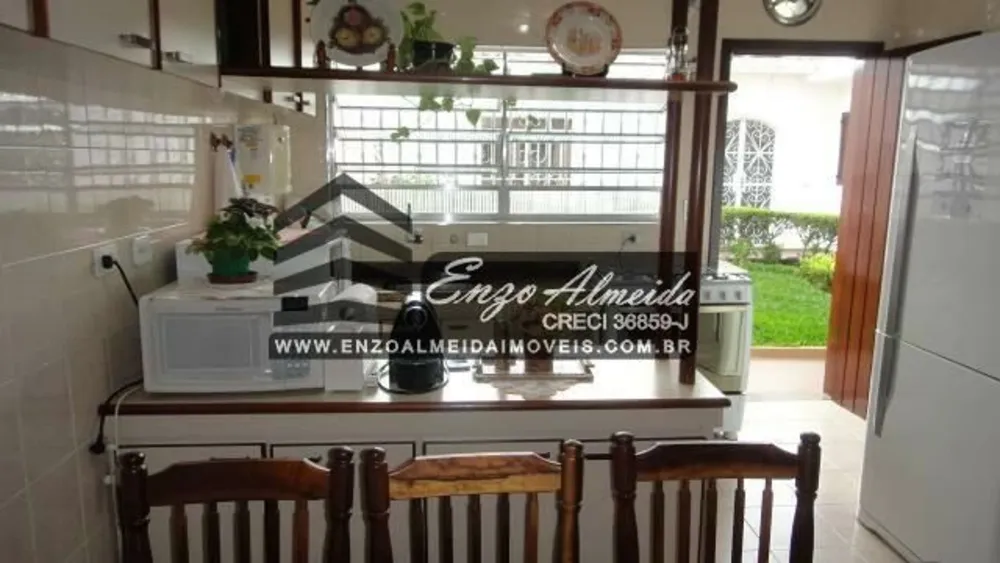 Casa, 4 quartos, 298 m² - Foto 2
