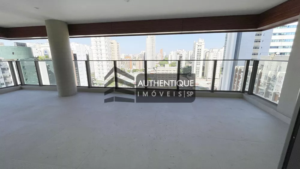 Apartamento à venda com 4 quartos, 232m² - Foto 2