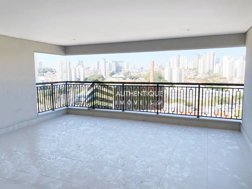 Apartamento à venda com 3 quartos, 147m² - Foto 1