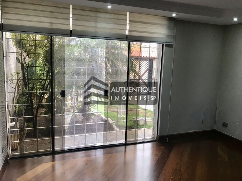 Sobrado, 3 quartos, 212 m² - Foto 1