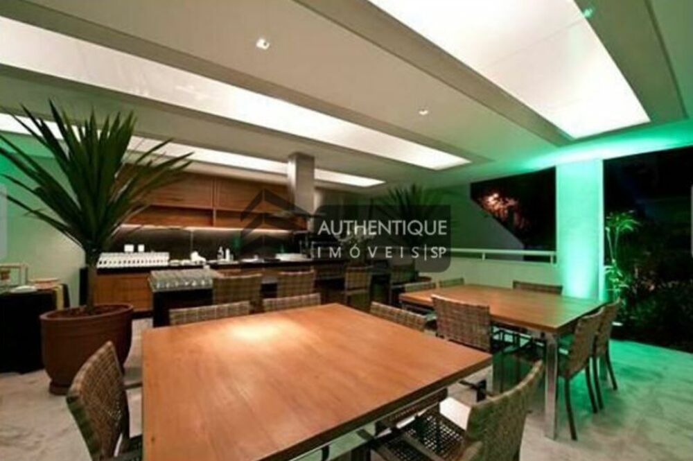 Apartamento à venda com 4 quartos, 274m² - Foto 8