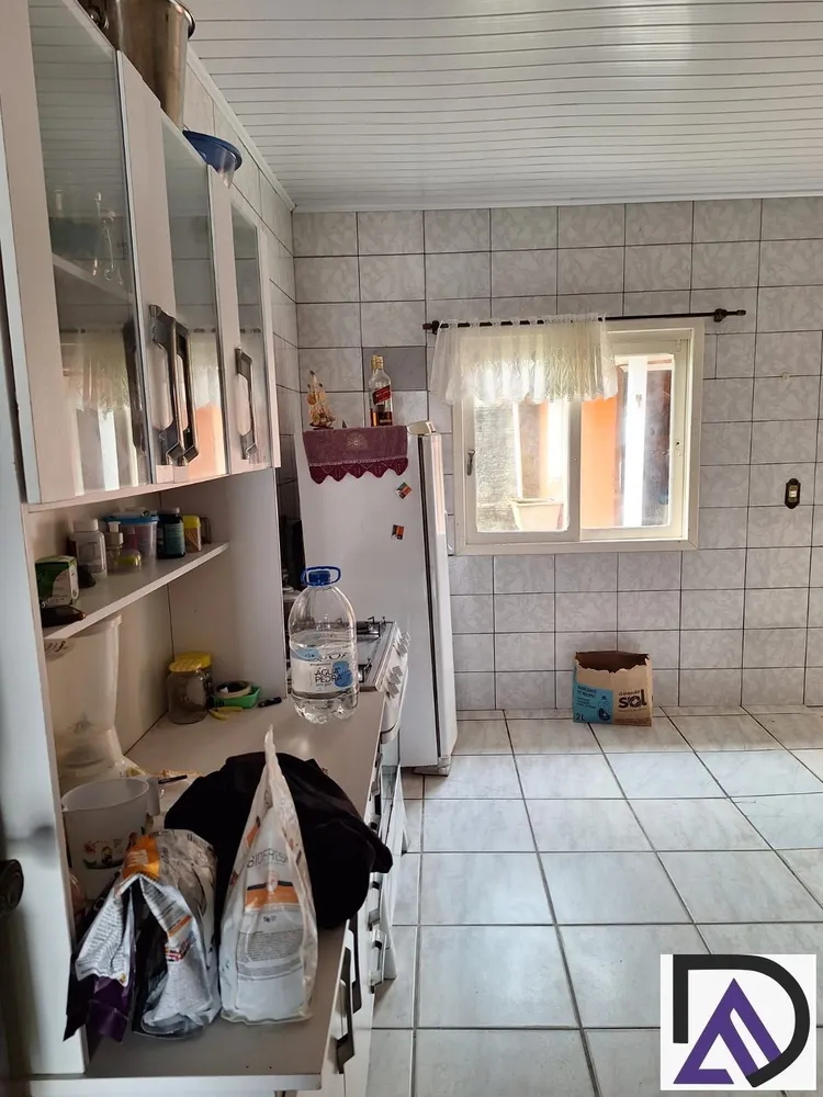 Casa, 3 quartos, 249 m² - Foto 2