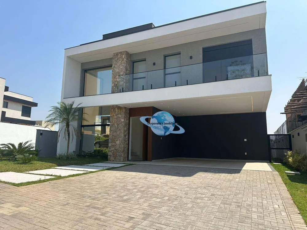 Sobrado, 5 quartos, 323 m² - Foto 1