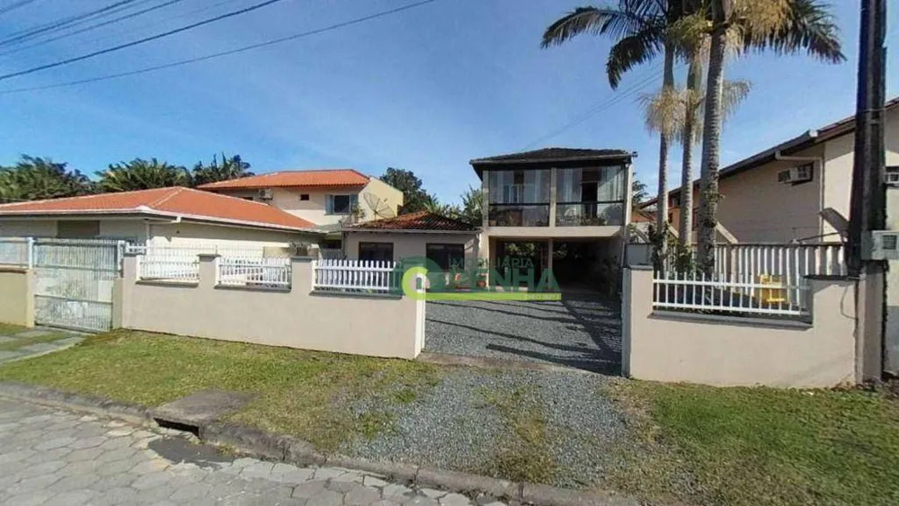 Casa, 4 quartos, 150 m² - Foto 1