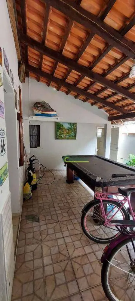 Casa, 3 quartos, 210 m² - Foto 4