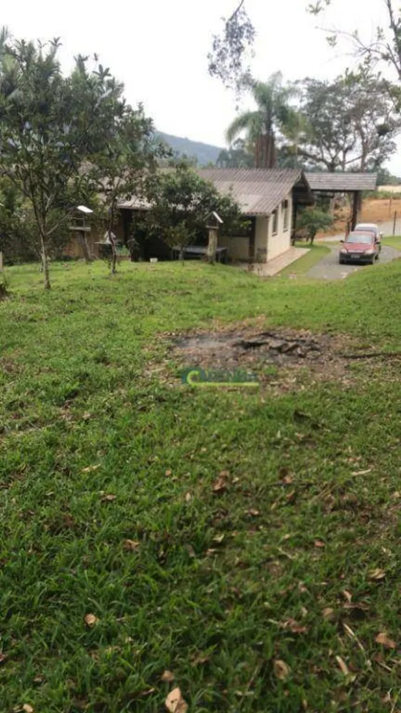 Chácara, 2 quartos, 2100 m² - Foto 2
