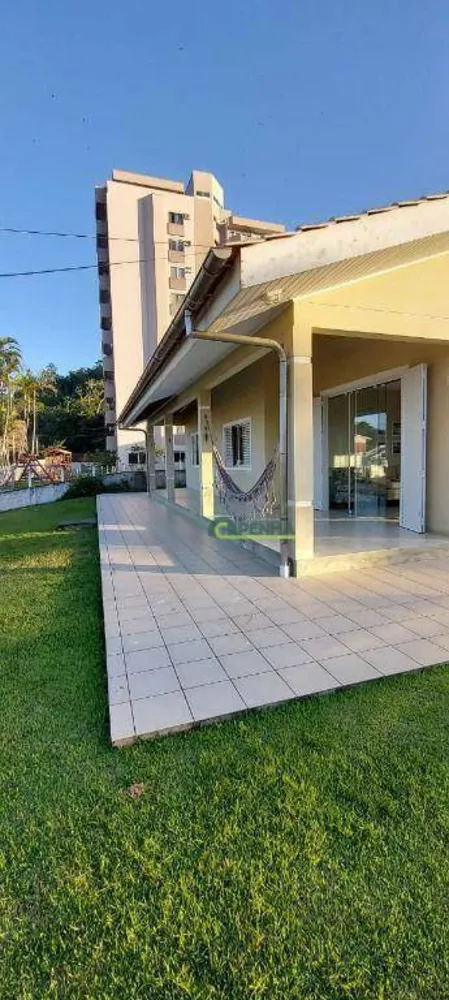 Casa, 4 quartos, 300 m² - Foto 3