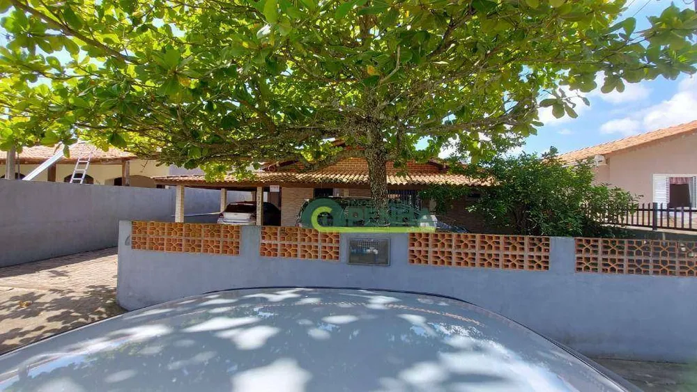 Casa, 3 quartos, 98 m² - Foto 1