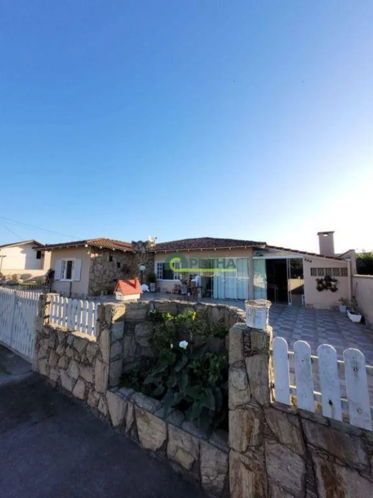Casa, 5 quartos, 130 m² - Foto 2