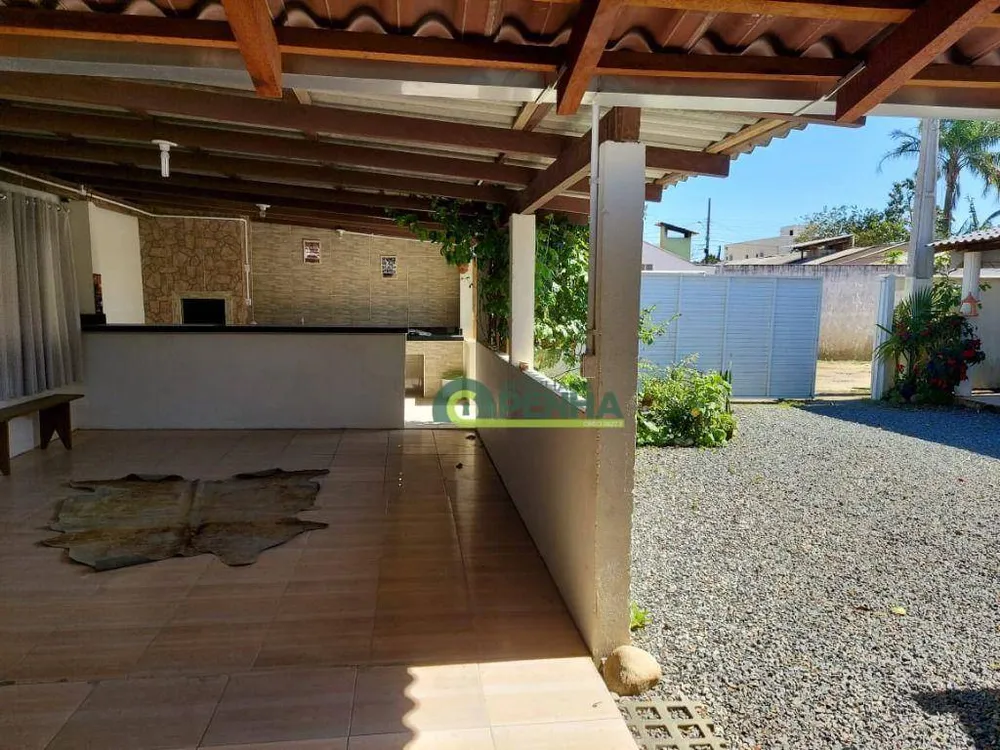Casa, 4 quartos, 230 m² - Foto 3