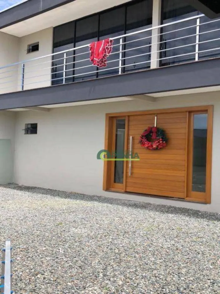 Sobrado, 3 quartos, 301 m² - Foto 2