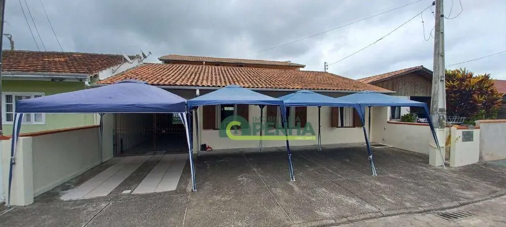 Casa, 5 quartos, 180 m² - Foto 1