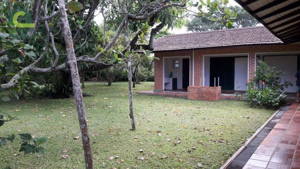 Casa, 5 quartos, 226 m² - Foto 2