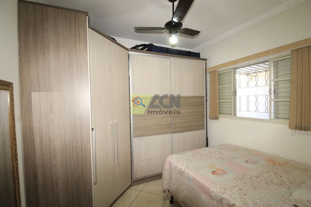 Casa, 3 quartos, 240 m² - Foto 7